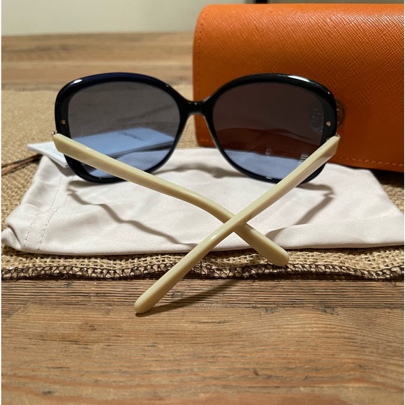 Tory Burch Sunglasses - Picture 2 of 4